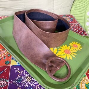 70s Vinyl Waist Belt